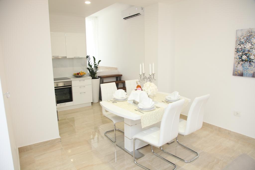 Apartments Mare กราดัซ ภายนอก รูปภาพ